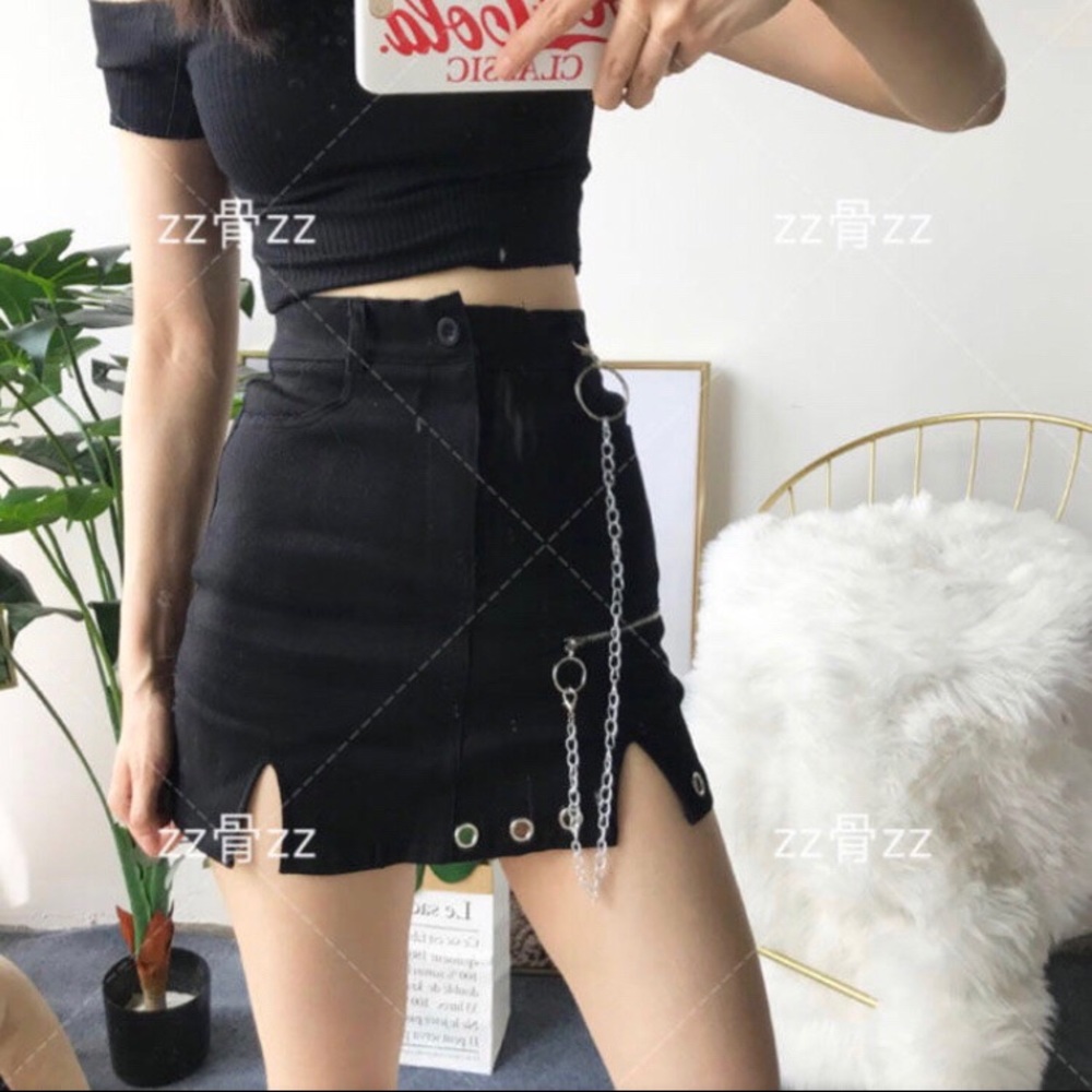 Yesstyle chain detail a-line mini skirt